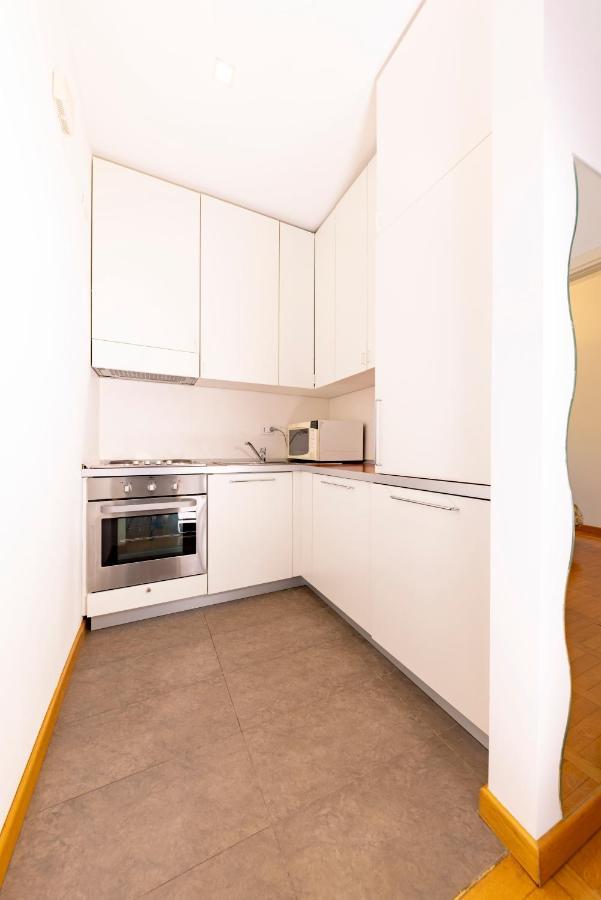 Luxury 1 Bedroom Navigli Loft Milán